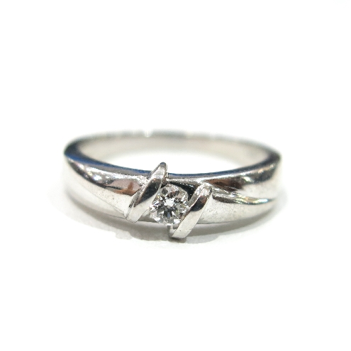 Taing jewellers engagement rings